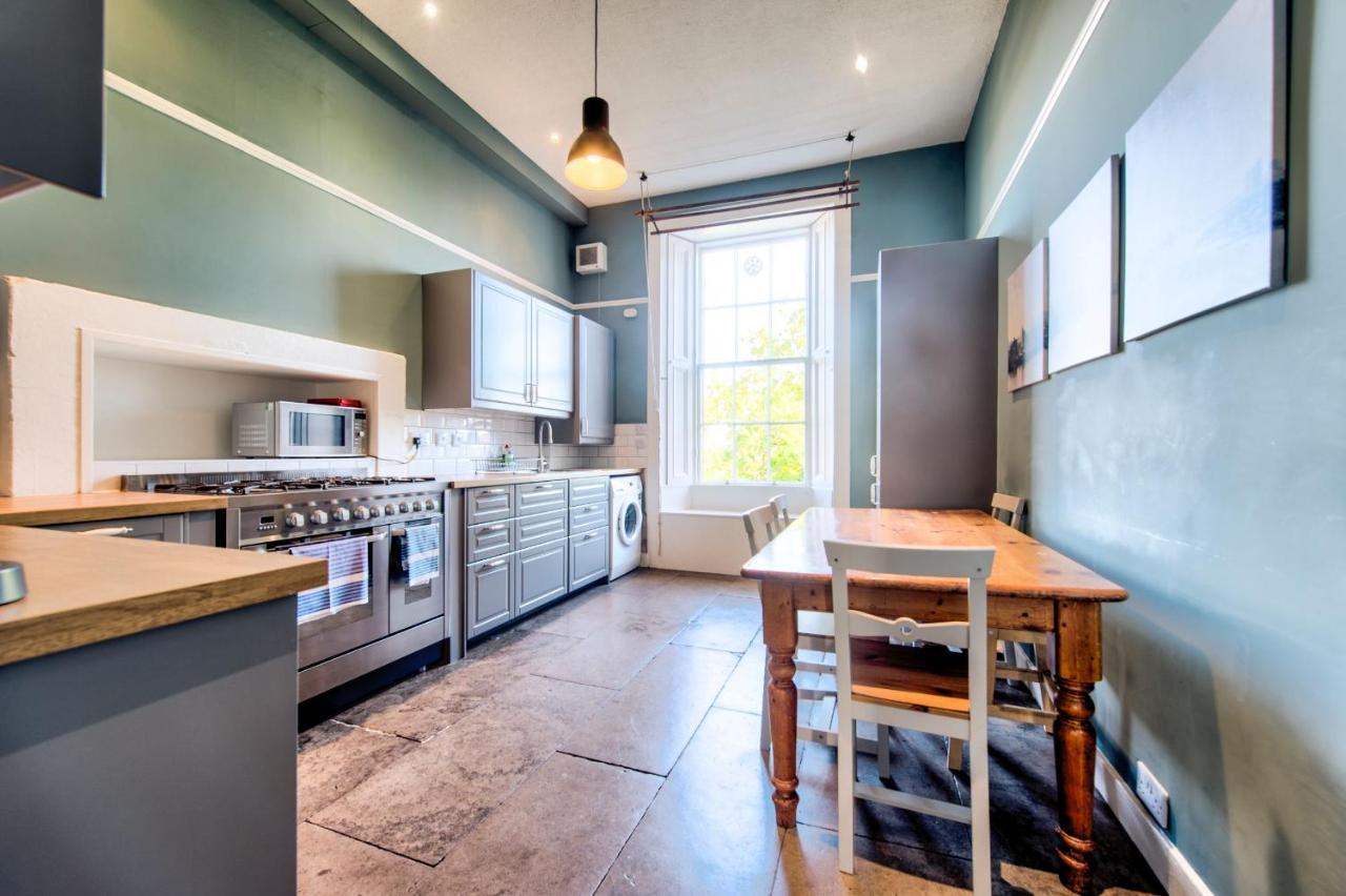 Joivy Bright And Spacious 4-Bedroom Apart In Stockbridge Edinburgh Eksteriør billede